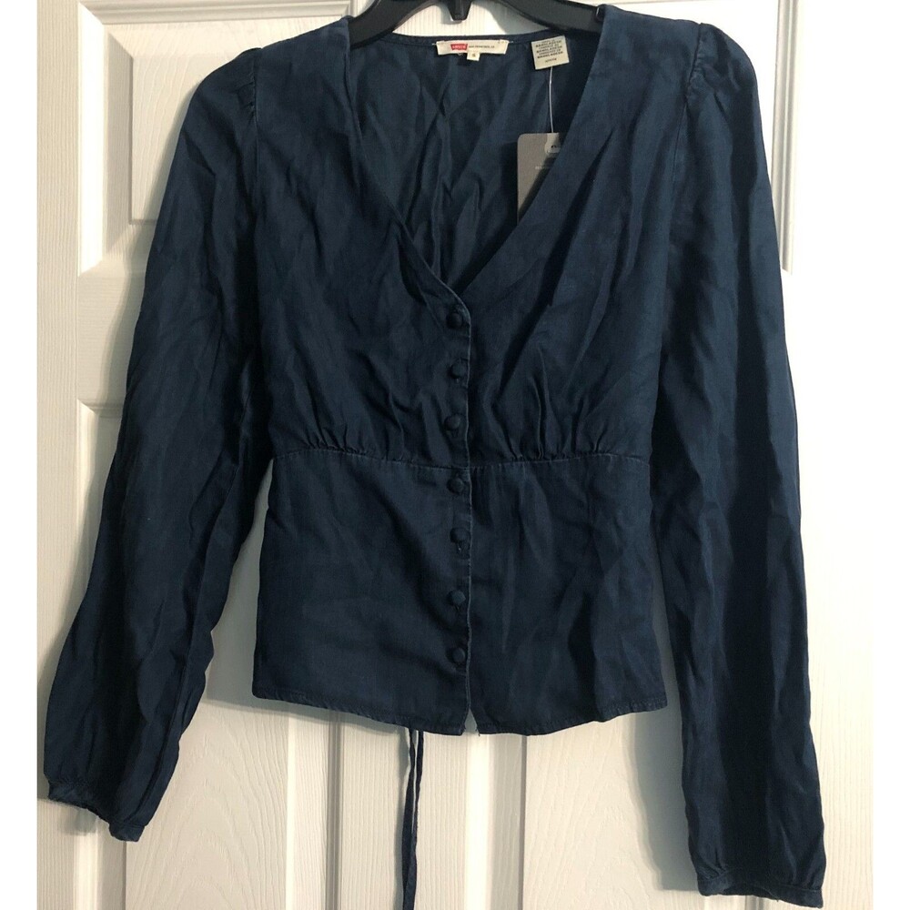 Women's Levi's Jean Shirt Size Small NWT B1
